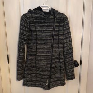 Bench Sweater coat in pristine condition!!